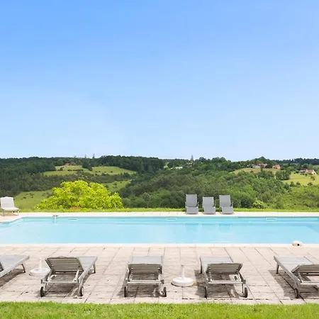 Rouffignac-saint-cernin-de-reilhac Sleeps 18
