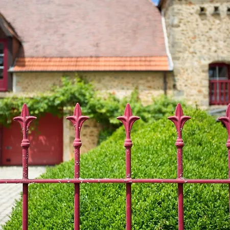 Rouffignac-saint-cernin-de-reilhac Sleeps 18 *